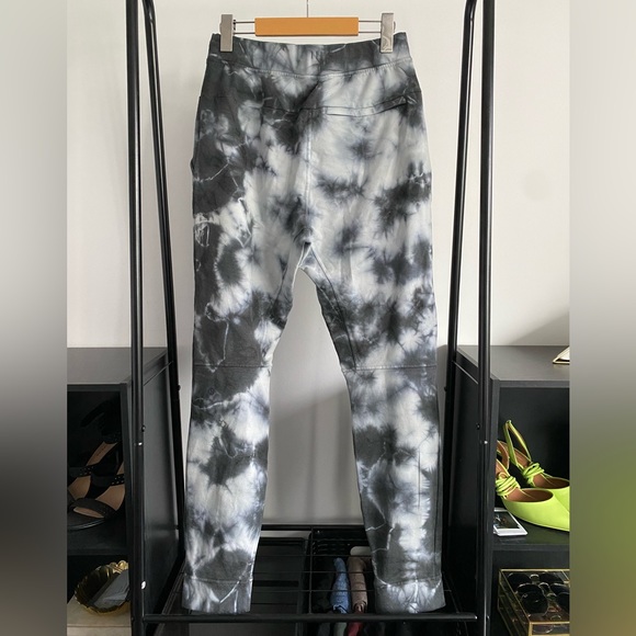 Lululemon city sweat jogger - Picture 2 of 4